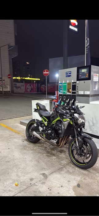 Kawsaki z900 dois mil e vinte