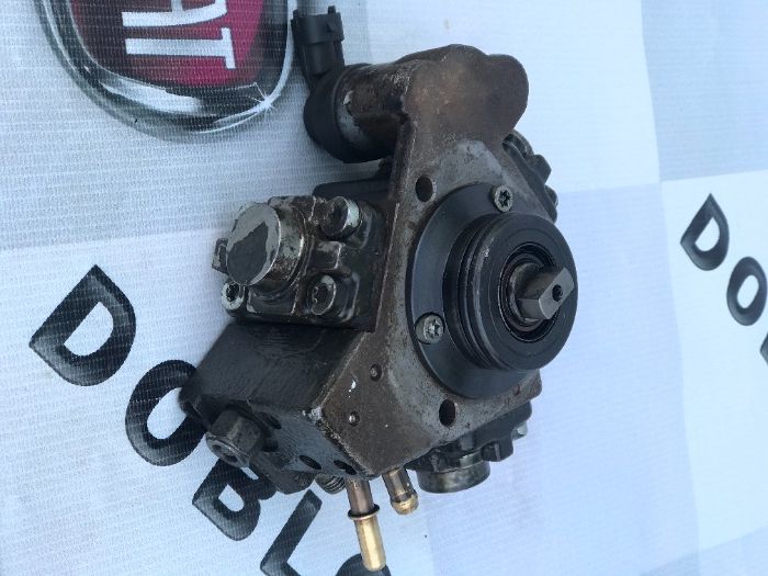 ТНВД 1.3 1.6 1.9 Топливный насос Doblo Добло Combo Punto Nemo Fiorono