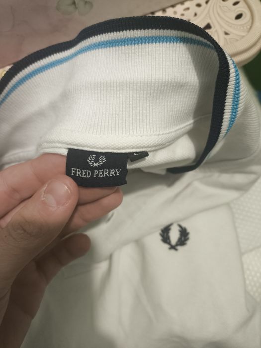 Поло Fred Perry .