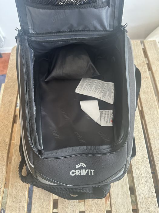Mochila/Mala Traseira Mota Crivit - Excelente Estado