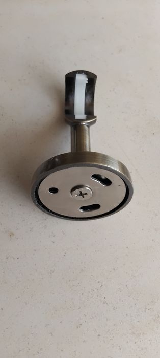 Suporte varão cortinados
