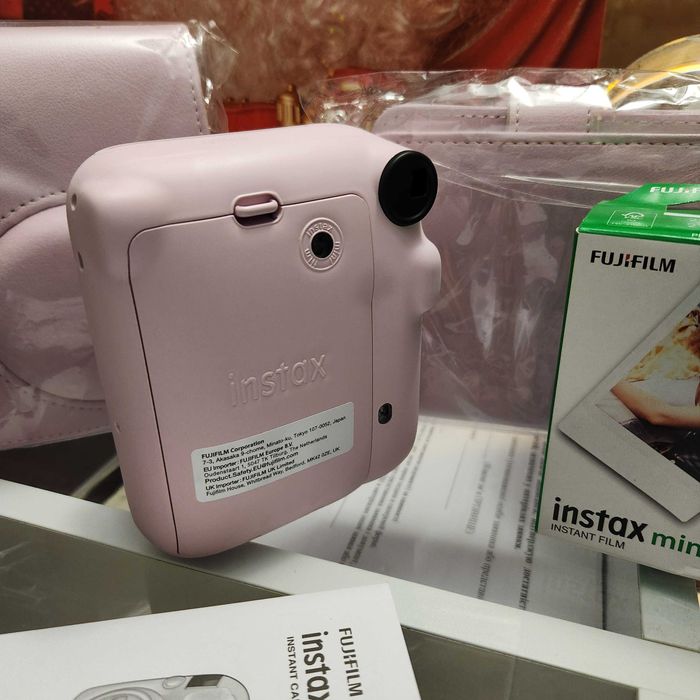 Подарунковий набір Fujifilm Instax Mini 12