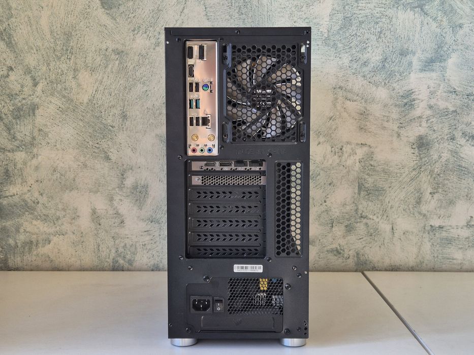 PC Gaming + Monitor AOC 165Hz - i5-12400F | RTX 3050 8GB | 16GB RAM | 500Gb SSD NVMe