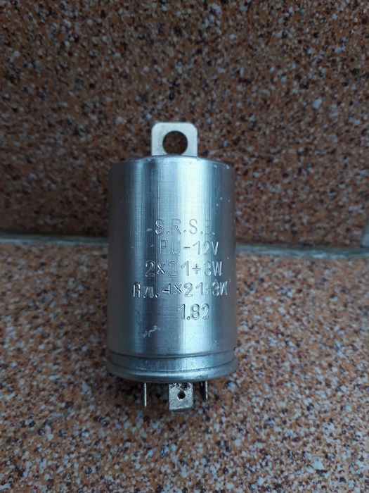Przerywacz kierunkowskazów S.R.S.E. PU-12V (do Ursusów i ..)