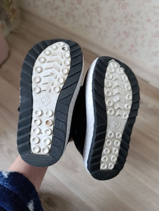 Зимові ботінки на хлопчика 25