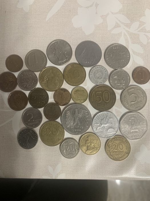 Монети різні