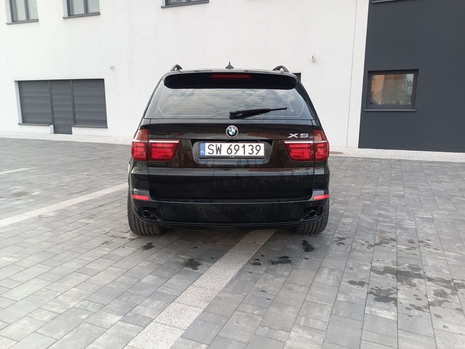 Piękne BMW X5 e70