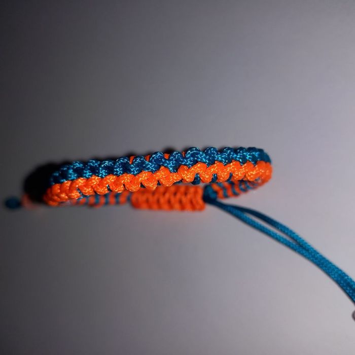 Браслети плетені