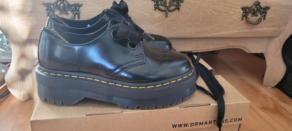 Buty Dr.Martens Holly 37