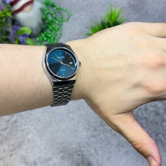 Наручний годинник в стилі Casio MTP-B145D-2A2VEF