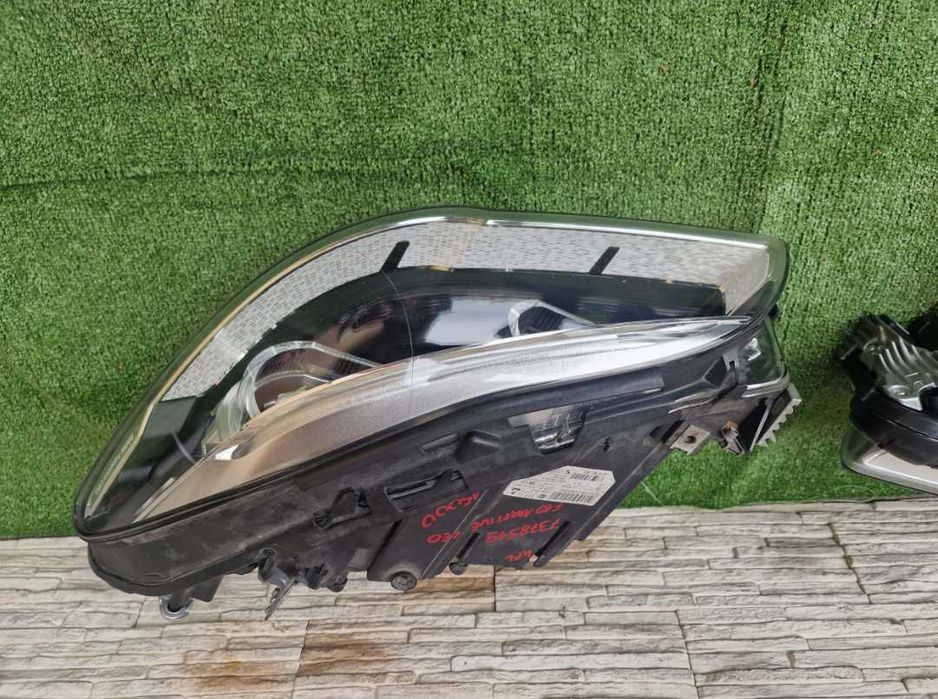 BMW F10 F11 Фари передні Adaptive Led