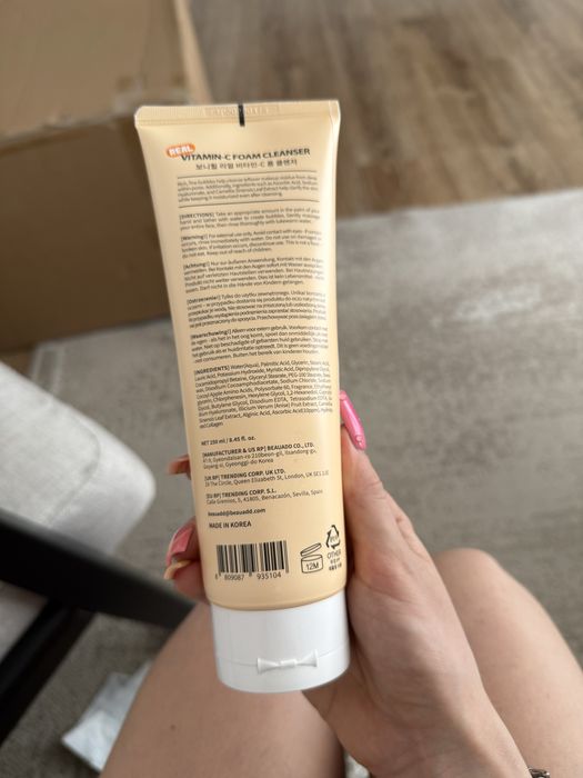 Bonnyhill Real vitamin C foam cleanser pianka