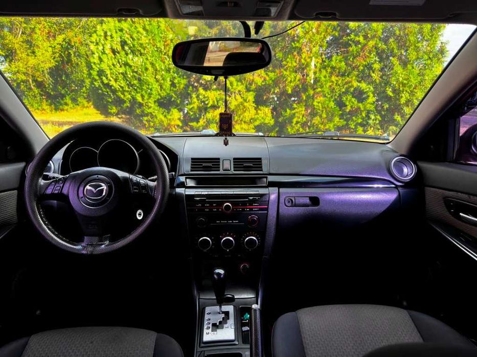Mazda 3 sedan Автомат
