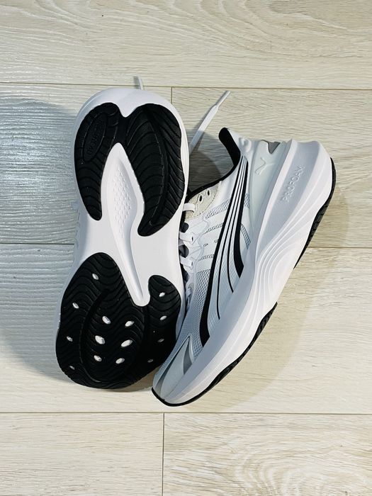 Продам кросівки Puma Pulse Pro (39)
