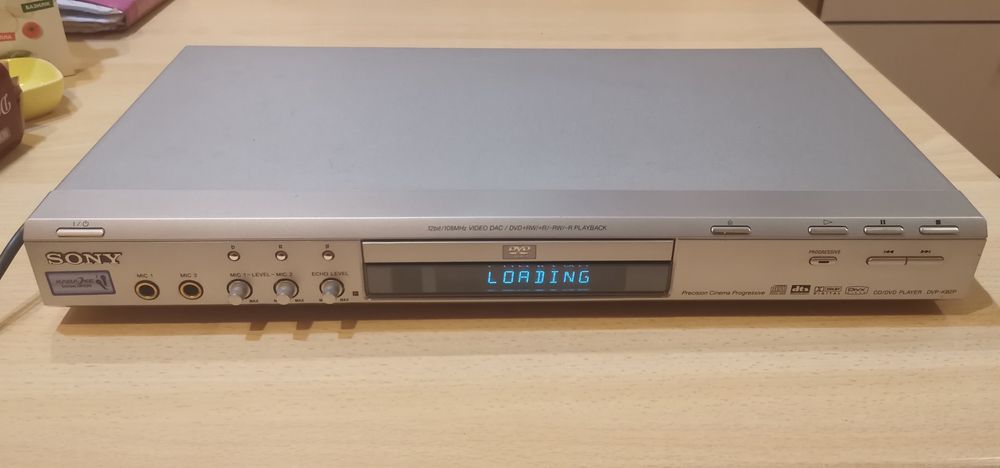 DVD CD видео плеєр з караоке SONY  DVP-K82P