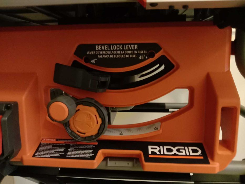 Циркулярная пила RidGid R4518 с подставкой Dewalt DW 7451