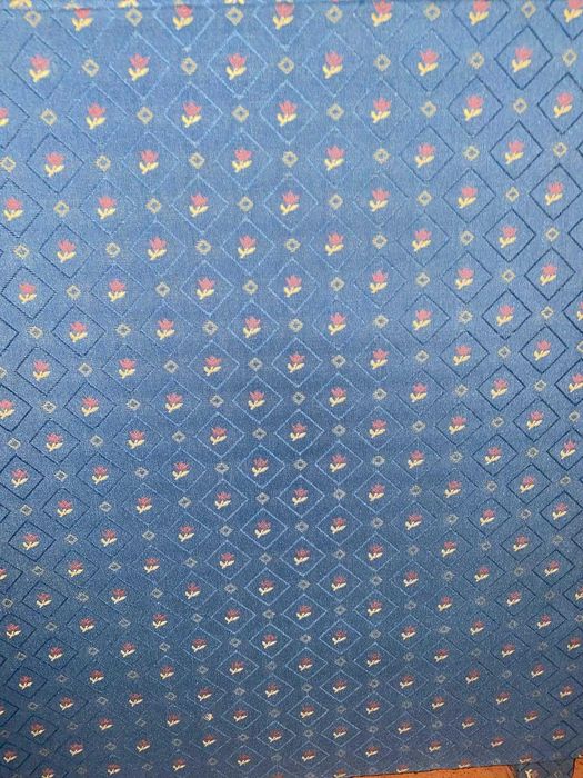 Sofá 3+2 lugares, Cómoda, Topo de cama, mesas de cabeceira e colchão