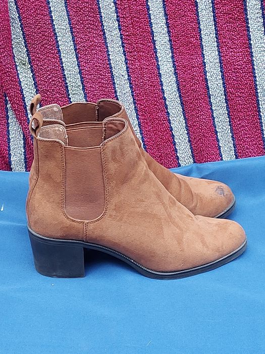 Buty damskie rozmiar 38 zamszowe