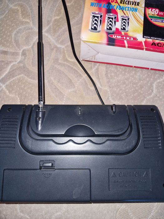 FM радіоприймач  panasonic dr-9804ac