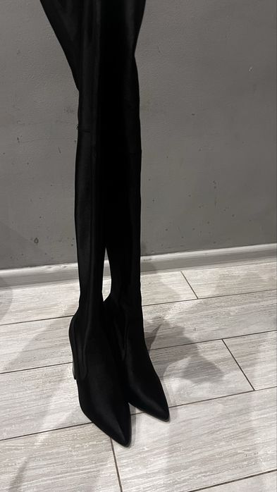 Бутфорти ,високі чоботи чулки