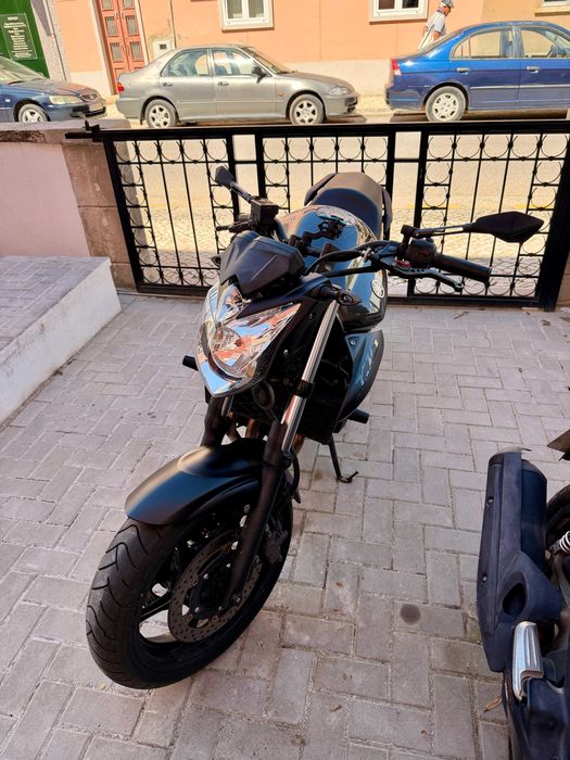 Vendo ou Troco Yamaha XJ6 Limited Edition 2009
