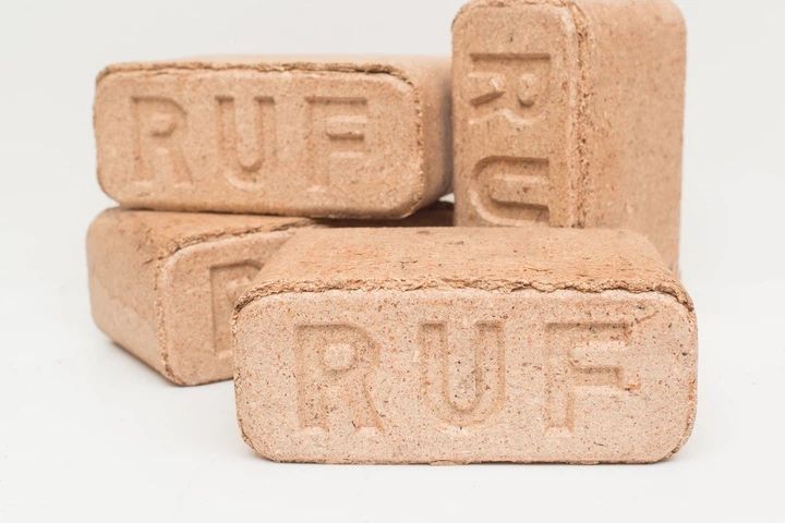 Продам уголь и топливные брикеты