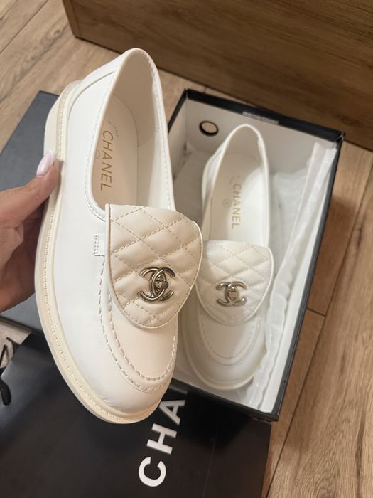 Mokasyny chanel 39 damskie buty białe nowe