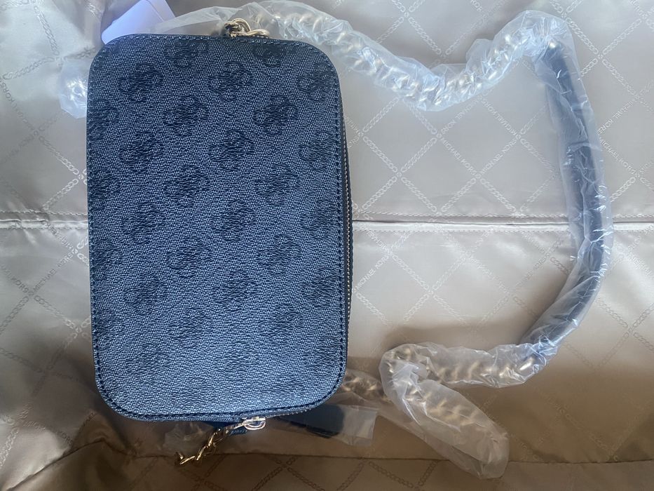 Mala guess Senhora