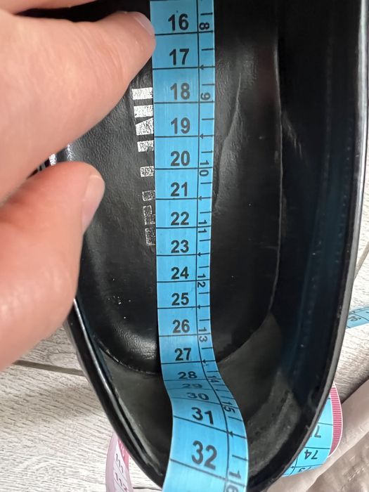 Туфли Fellini кожа лак 40 р