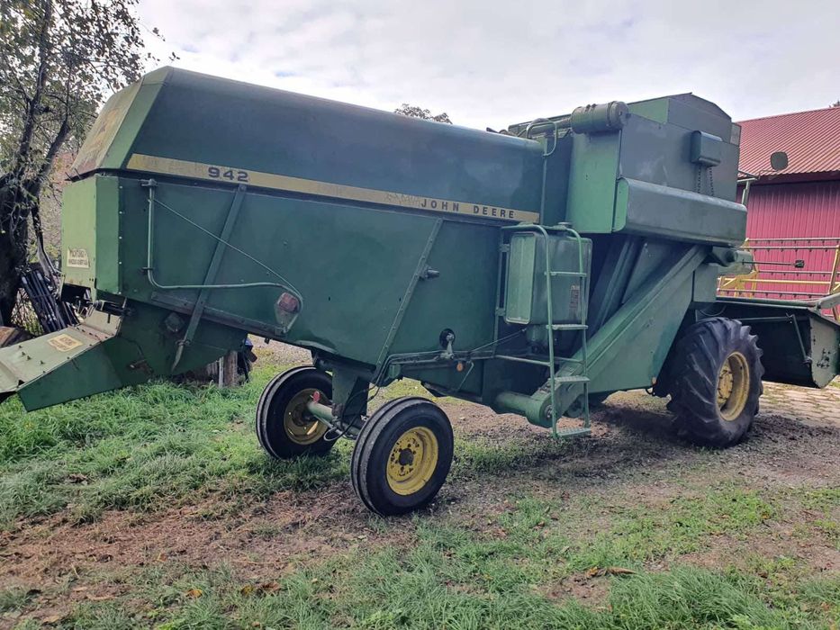 Продам комбайн John Deere 942
