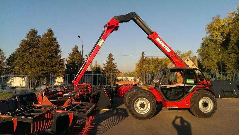 Маниту 735, MANITOU MLT 735-120 LSU, JCB