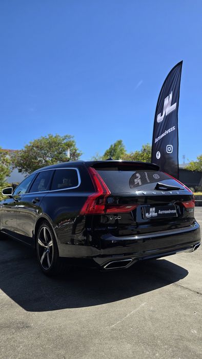 Volvo V90 D5 R-Design