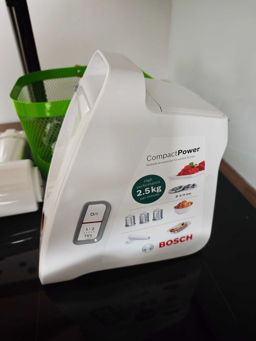 Maszynka do mięsa BOSCH MFW3X13W Gratis