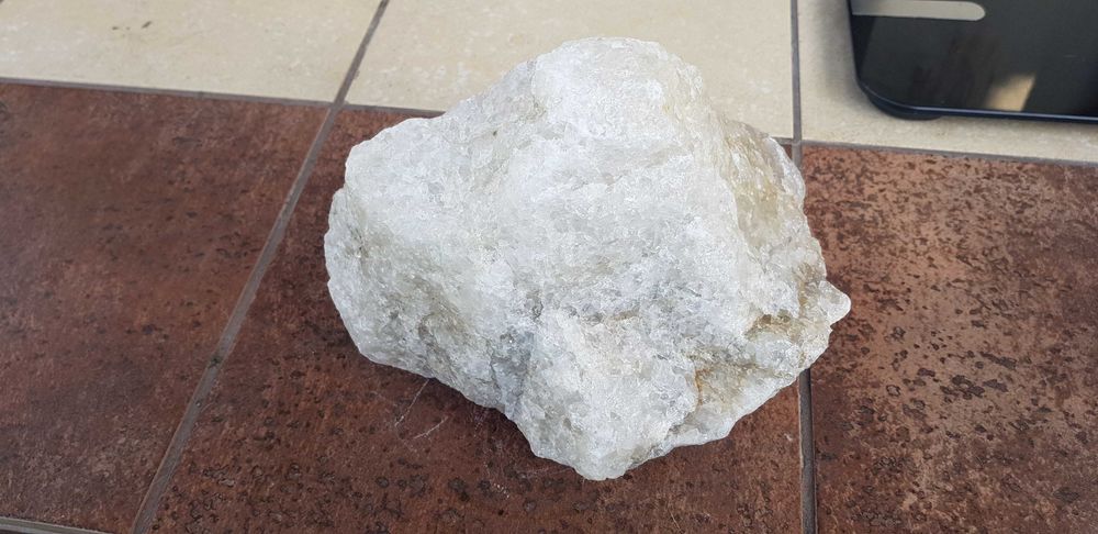 kwarc surowy duży kryształ 6200g  (6,2 kg)