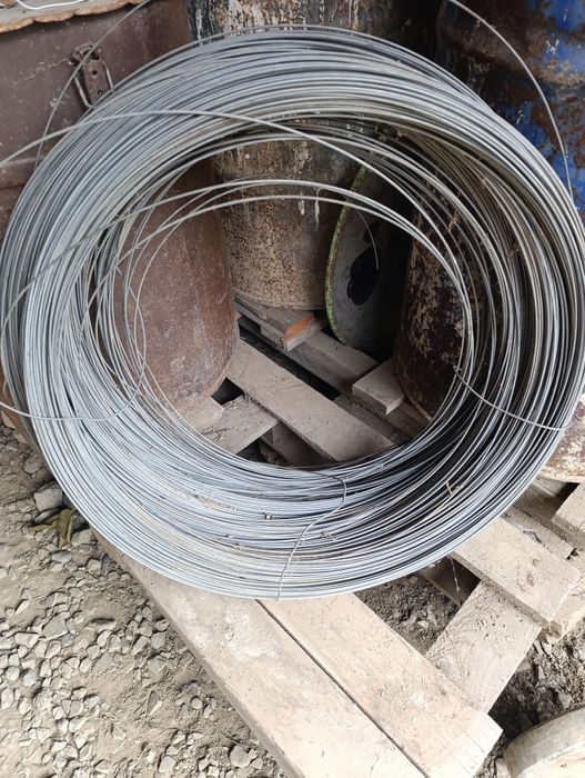 Продам проволку ( дріт) 2,5мм. 42кг