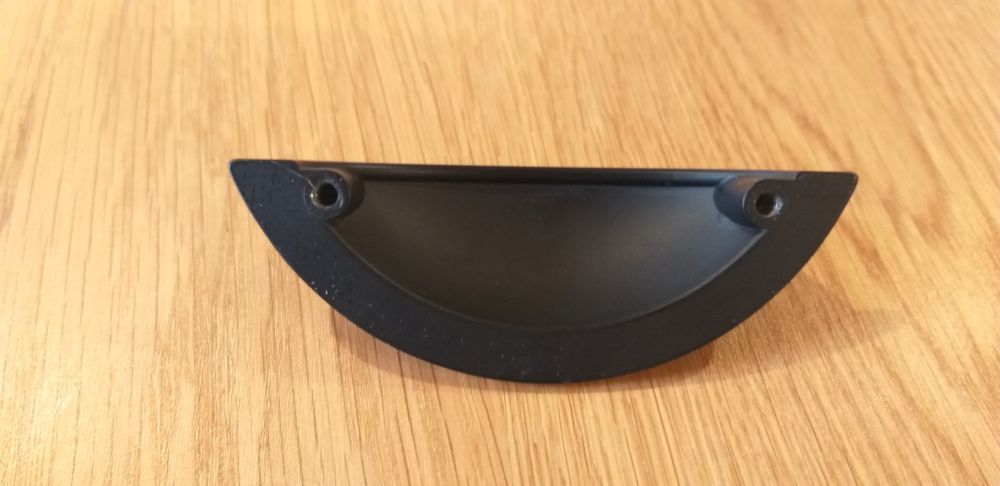 Uchwyty do komody szafki