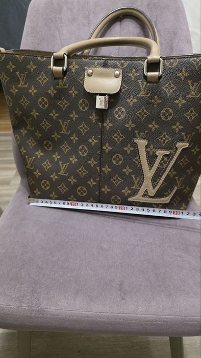 Сумка Louis Vuitton