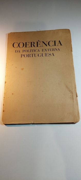 Coerência da Política Externa Portuguesa (1945)