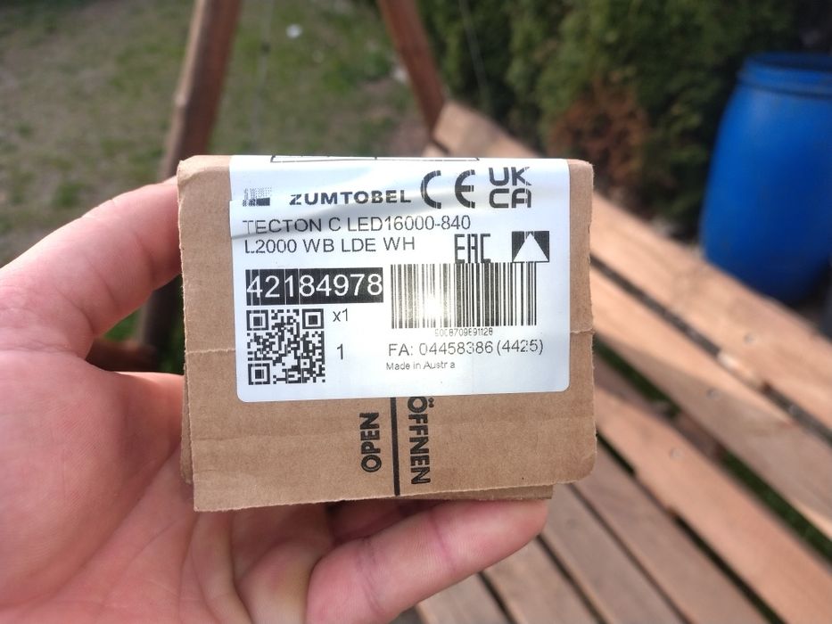 Lampa tecton led