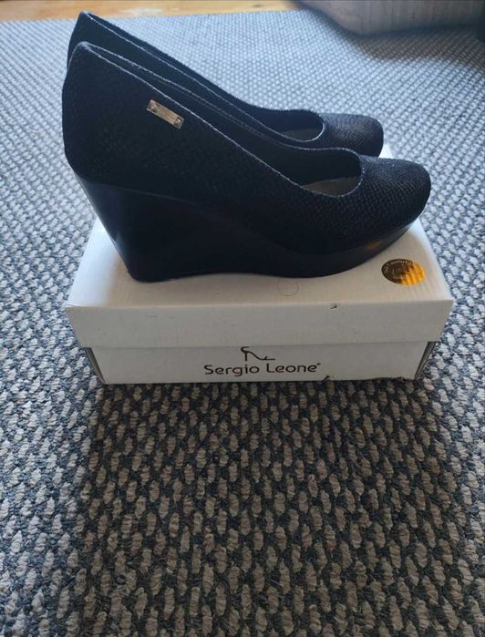 buty damskie na koturnie rozm.40