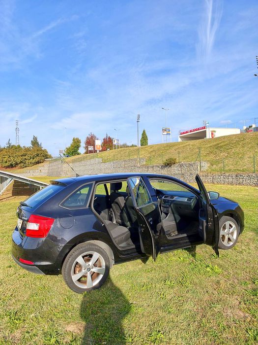Skoda Rapid Spaceback 1.6 TDI 90cv — photo 5