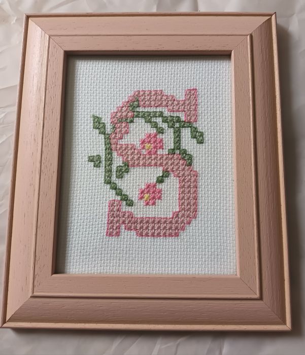 Quadro de moldura rosa