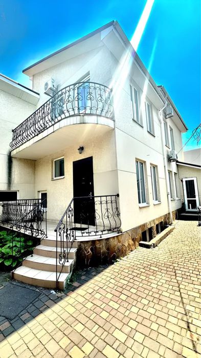 Cдам посучточно уютный дом 4 спальни бассейн сауна 13 фонтана рыба)