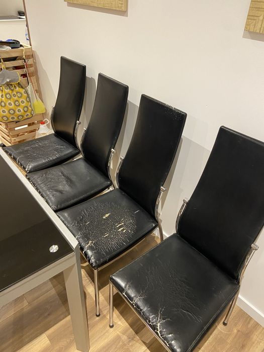 Mesa Vidro Extensivel + Cadeiras