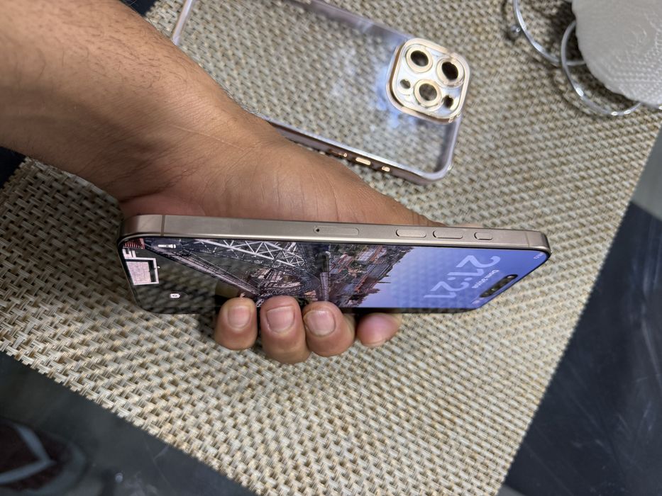 Iphone 16 Pro Max  95% Bateria