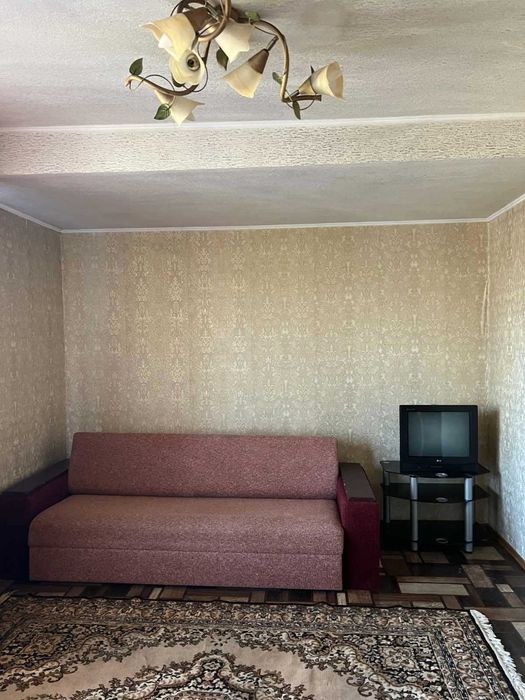 Аренда 1  комнатной квартиры в центре.