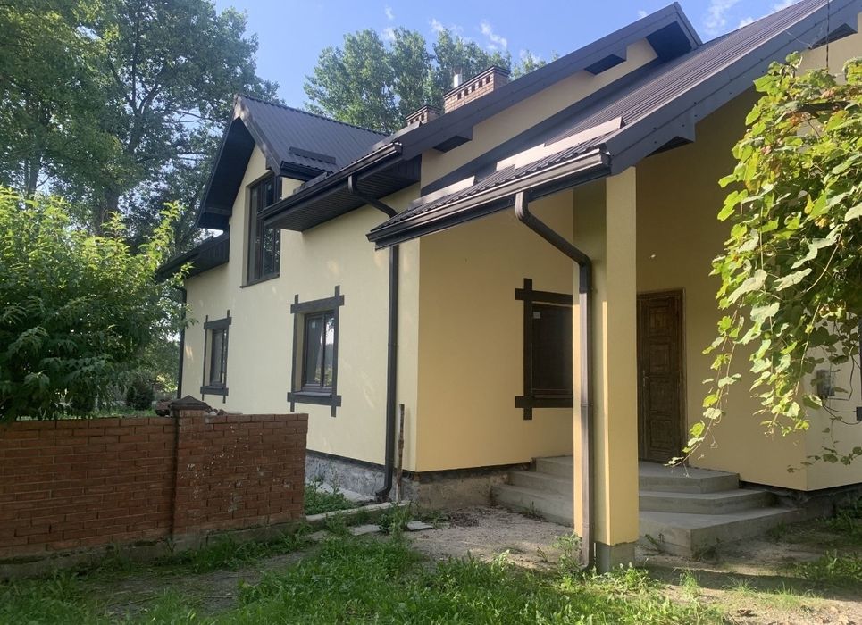 Продаж будинку біля Львова, м.Городок