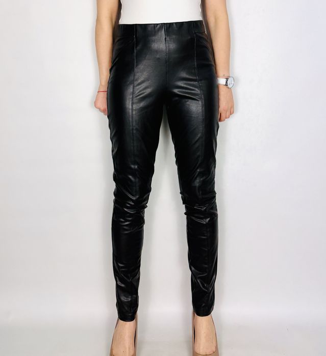 Czarne skórzane rurki z wysokim stanem M 38 Only