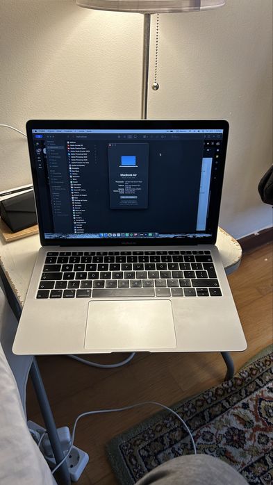 Macbook Air 2019 13’’ 64GB