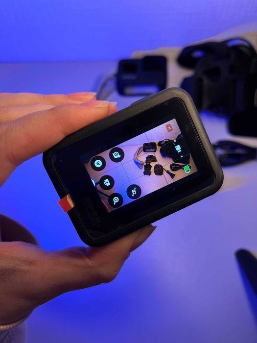 Екшн-камера GoPro Hero 8 з нагрудним кріпленням